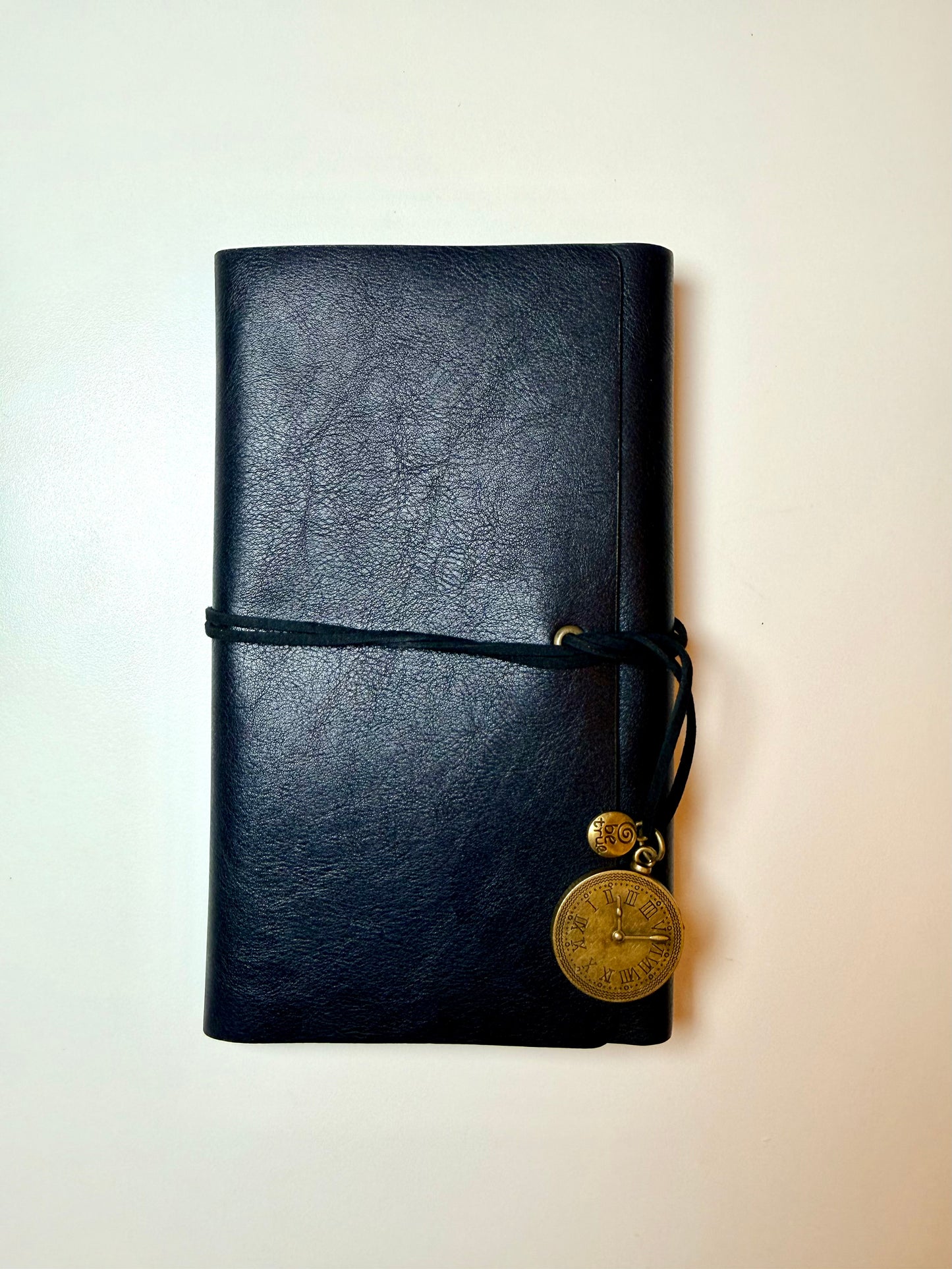 Mystery Box(Notebook+14balls+3 gifts)